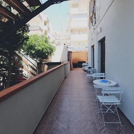 Da Umby Bed and Breakfast Αλγκέρο